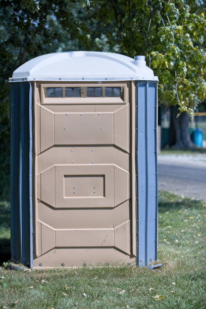 Best Affordable portable toilet rental  in Suquamish, WA